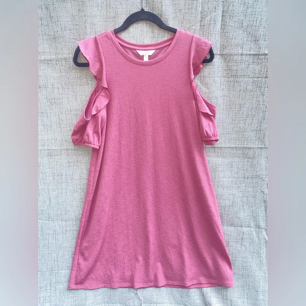 Women's LC Lauren Conrad Ruffle Cold-Shoulder Dress Small in pink rose - Image 2