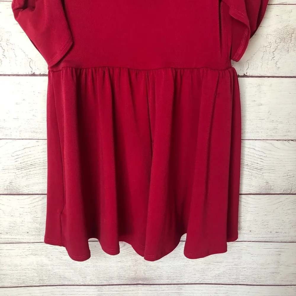 Urban Outfitters Flutter Sleeve Flowy Romper M - Image 7