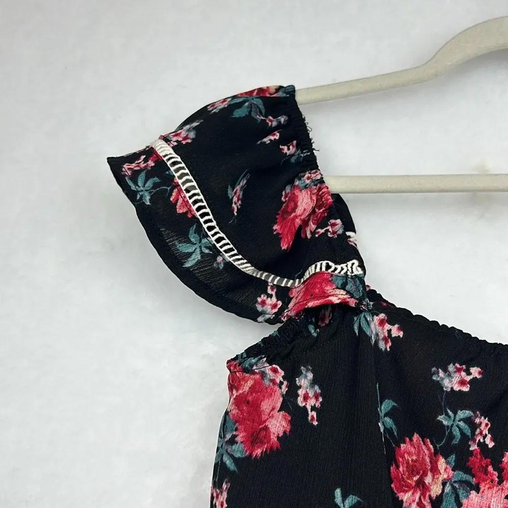 Lily White Top Womens Blouse Ruffle Black Floral Sz M - Image 4