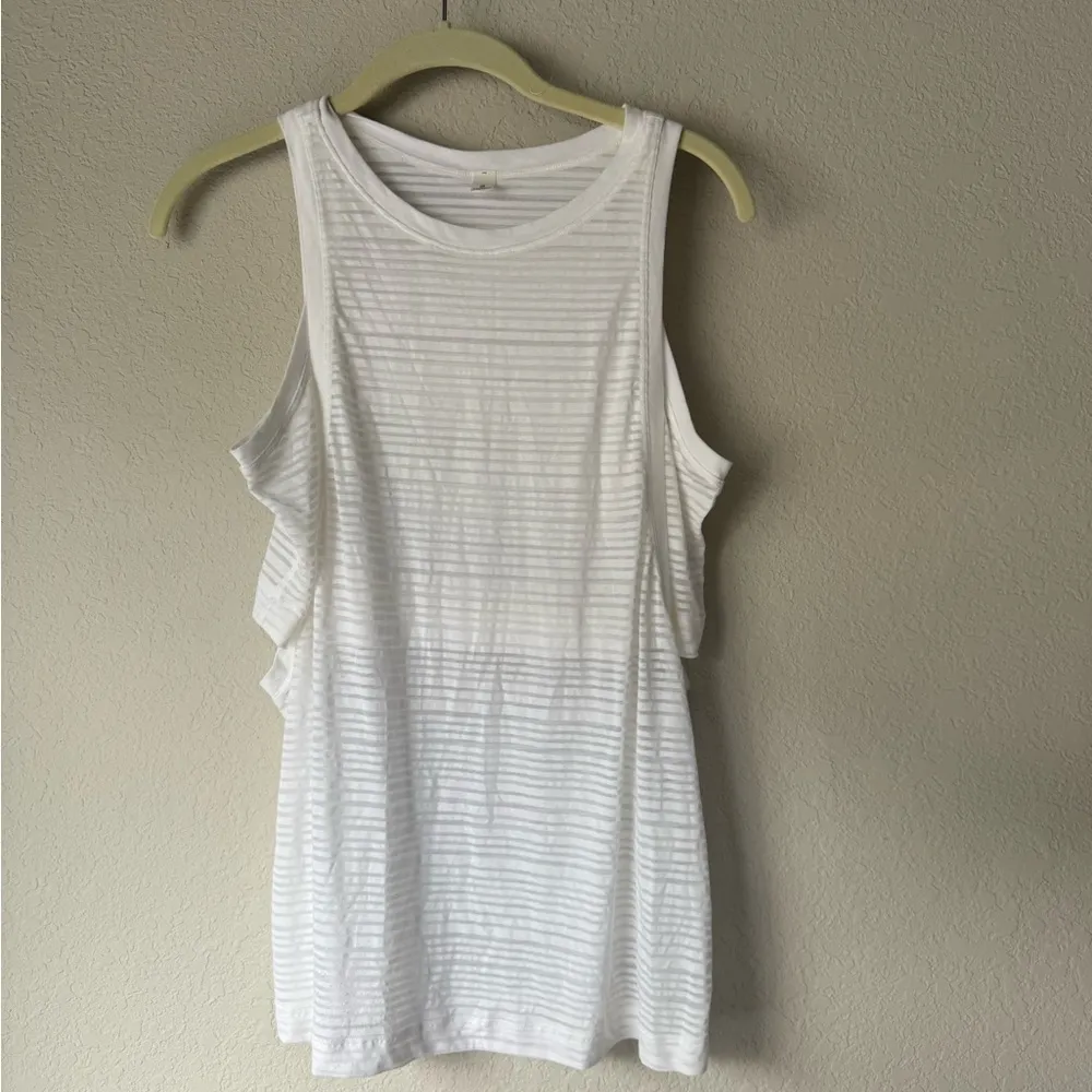 Lululemon Clear and Present Muscle Tank Top White - Image 6