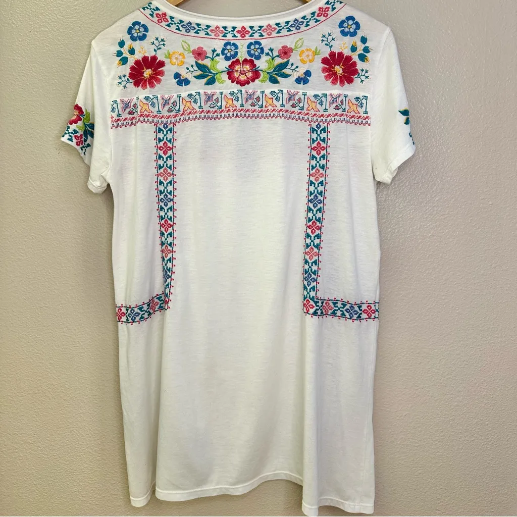 Johnny Was Embroidered Floral Tunic White Short Sleeve Top - Image 3