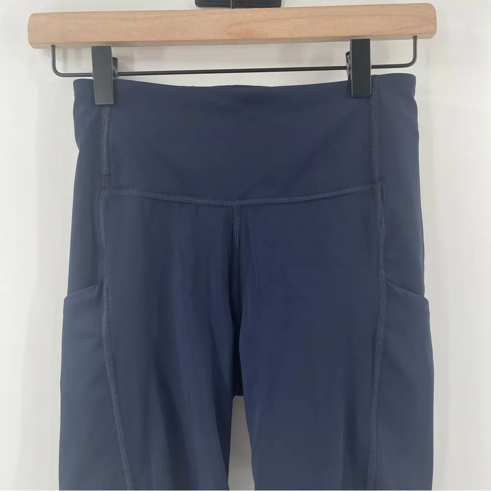 ATHLETA Shorts Extra Small Navy Ultimate Stash Pocket 7" Biker Stretch Athletic - Image 6