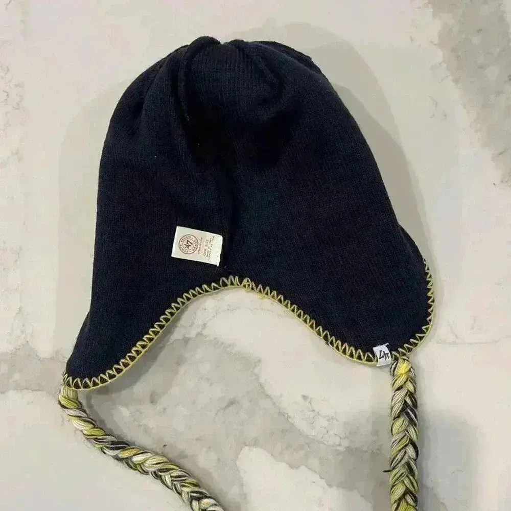 47 Brand University of Michigan Wolverines Knit Cap Pom Tassel EarFlap WinterHat - Image 8