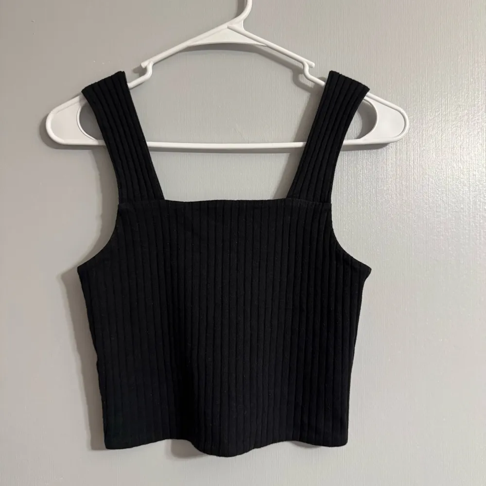 American Eagle Outfitters Black Ribbed Crop Tank Top Size Small - Image 5