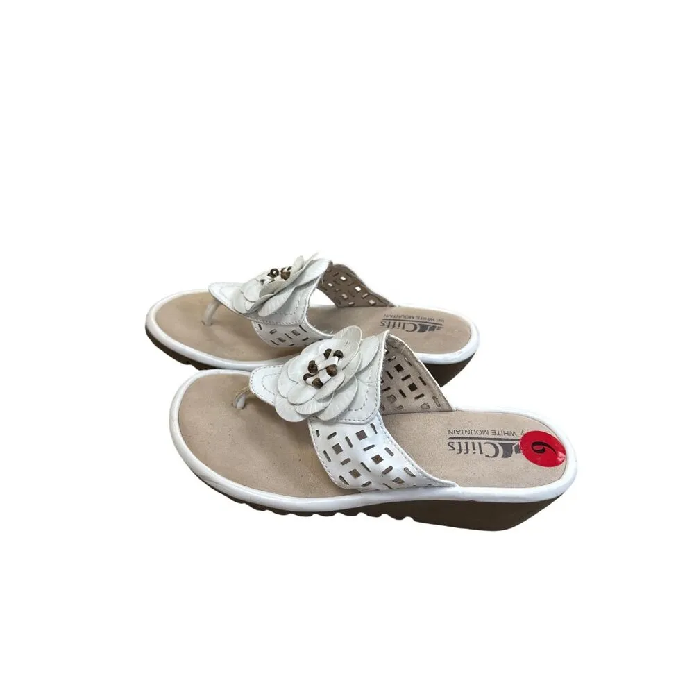 Cliffs By White Mountain Womens White Floral Slip - Image 4