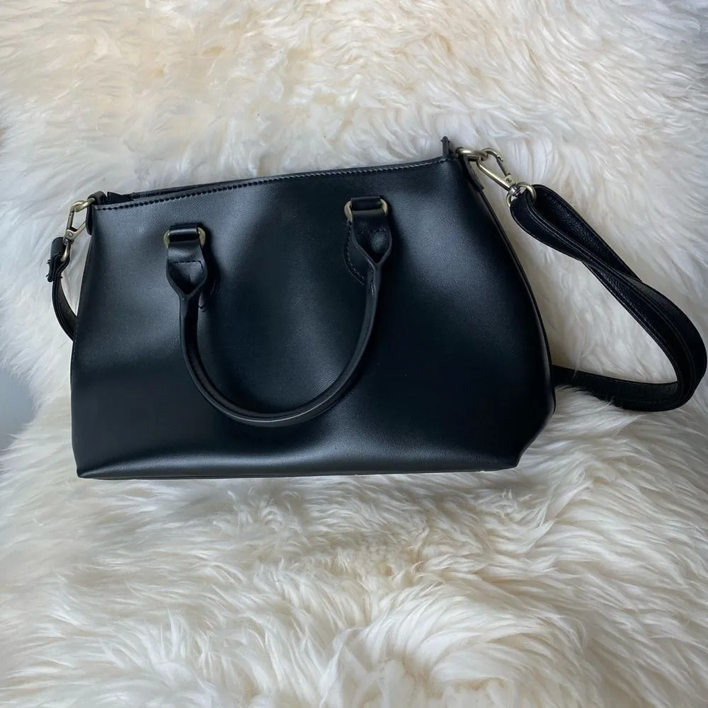 Black crossbody unknown brand - Image 2