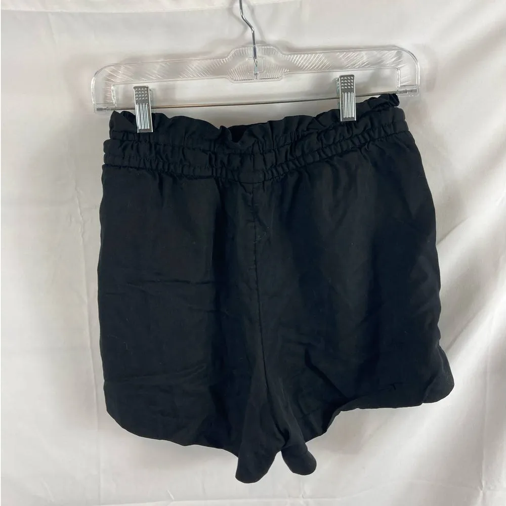 H&M Tie Waist  Paperbag Black Shorts 4 - Image 4