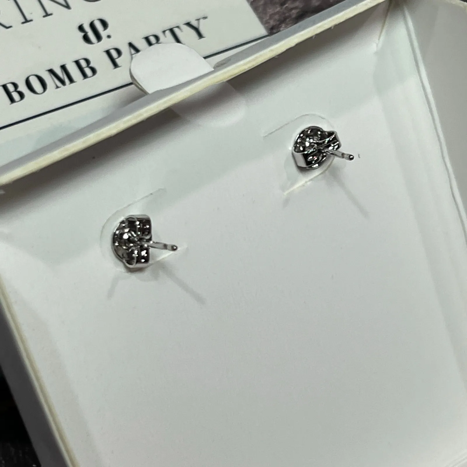 Bomb Party Earrings Womens Lime Ombre Crystal Rhodium Floral Stud Sparkle NEW Green - Image 5