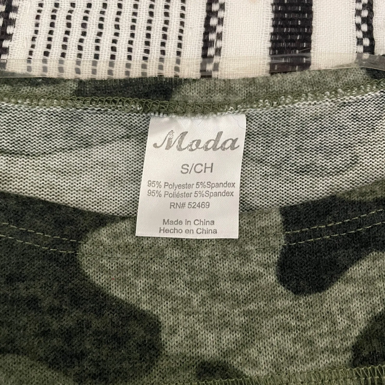 Moda Camouflage Balloon Sleeve Crewneck Sweater sz Small Casual Camo Chic Trendy - Image 2