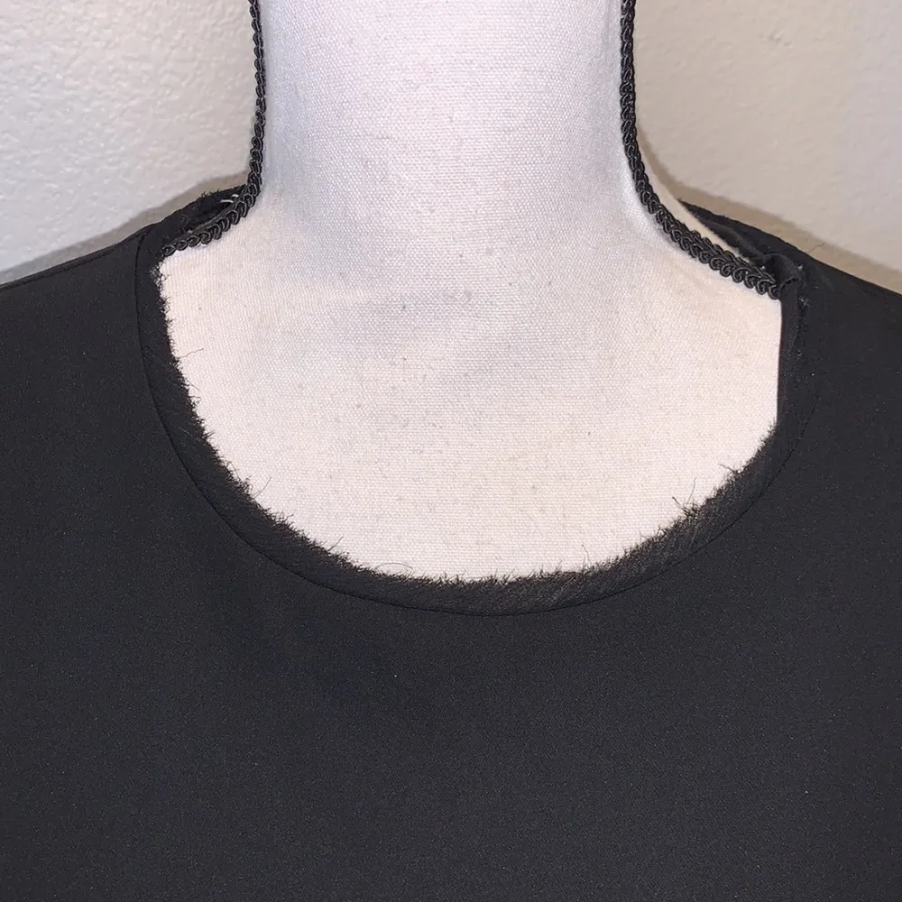 Simply Vera Vera Wang black side ruffle sleeveless midi dress - Image 5