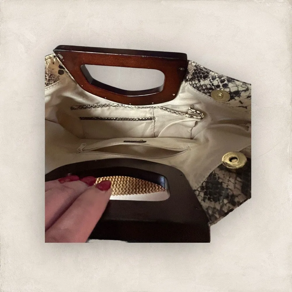 Nicole Miller Straw Wood Handle Snap Closure Clutch - Image 14