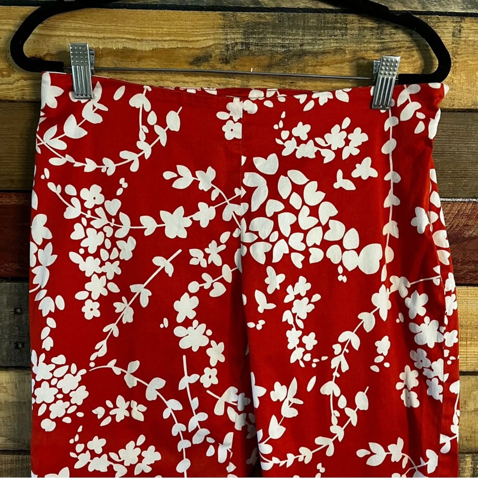 Michael Michael Kors Red/Orange Floral Crops‎ Size 2 Red - Image 3