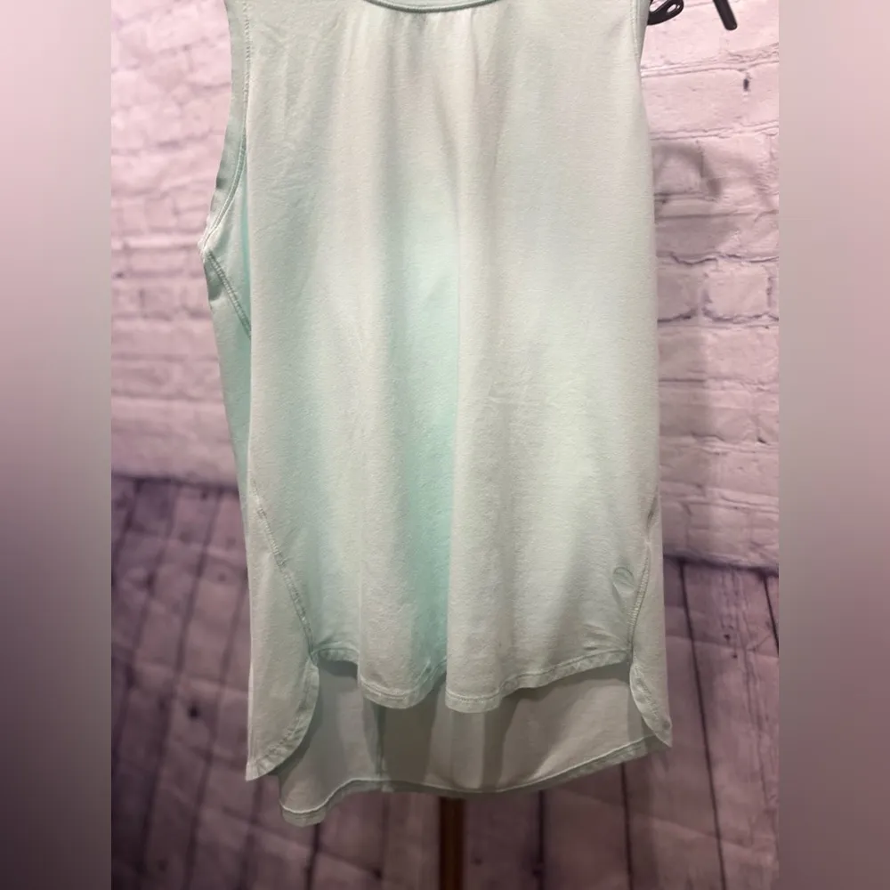 LL Bean Womens Workout Tank Top Mint Green Size Small EUC - Image 2