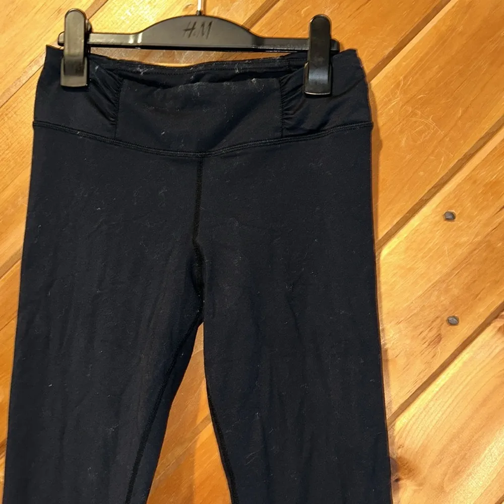 Lululemon black flare leggings with cinch waist - Image 2