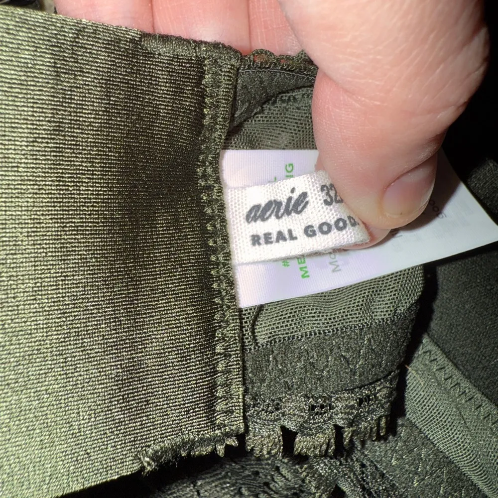Aerie Wireless Real Power Olive Green Floral Lace Bralette Sz 32A NEW Adjustable - Image 3