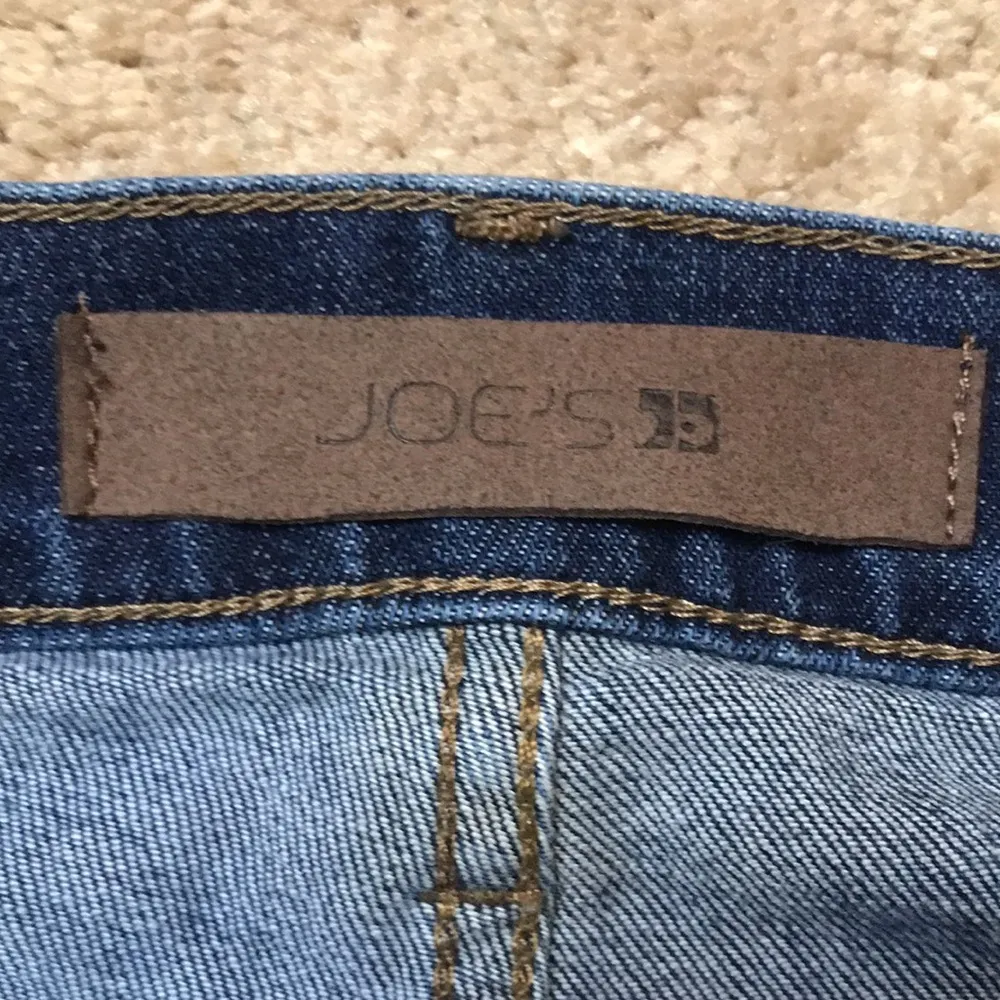 Joe’s Jeans Women’s The Brixton Straight + Narrow Medium Wash Denim Jeans - Image 10