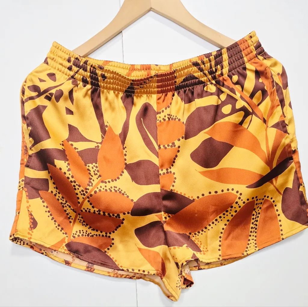 House Of Harlow 1960 Orange/Brown Patterned Lounge Short Set Orange Size M - Image 3