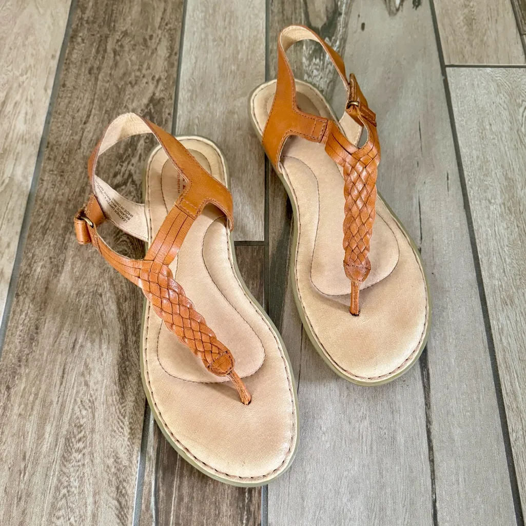 BORN Yarrow Braided Leather Ankle T - Image 9