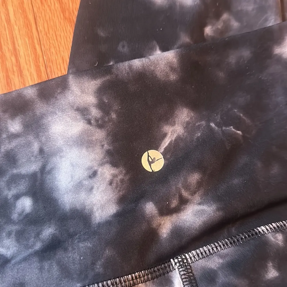 90 Degree Tie - Image 2