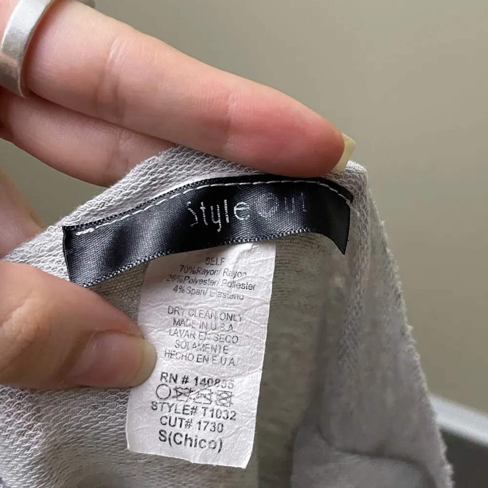 Heather Grey ‘California Republic’ Women’s Crop Muscle Tee Gray - Image 4