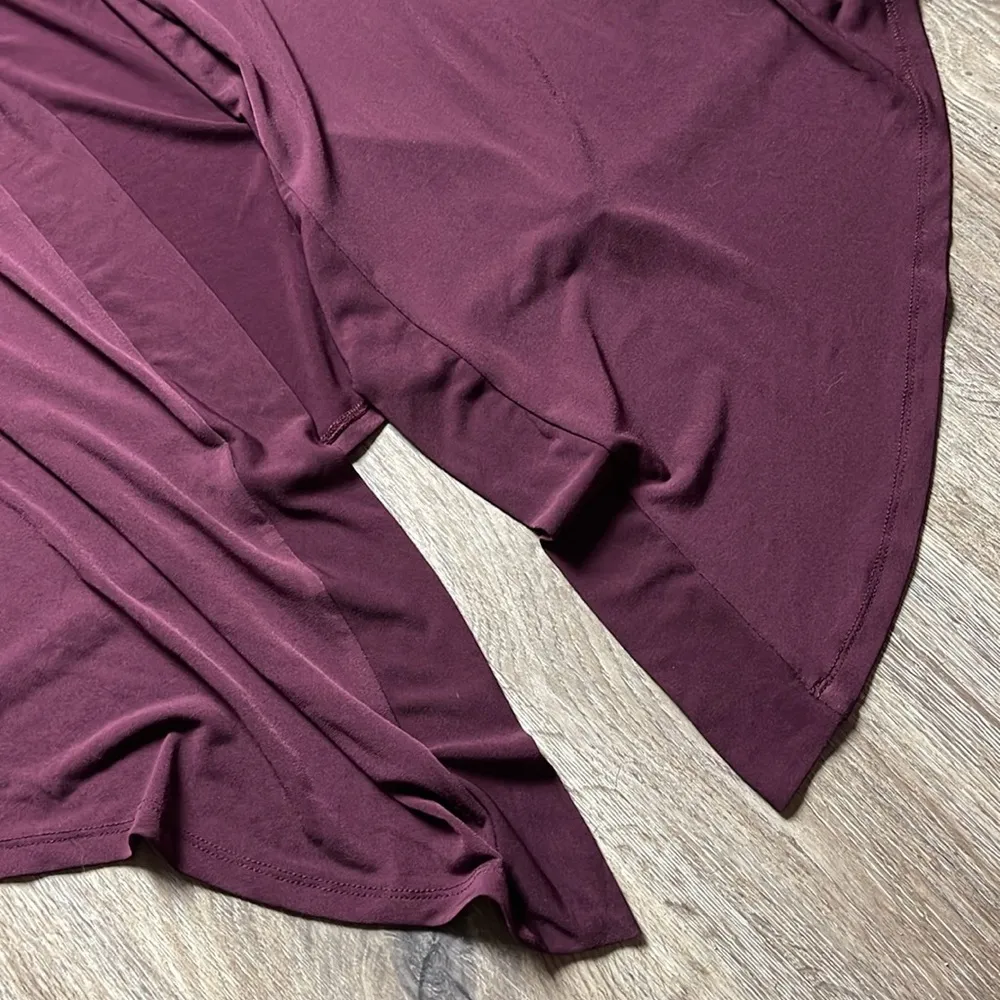 Torrid  Burgundy Open Front Silky Cardigan Size 2 (2X) - Image 4