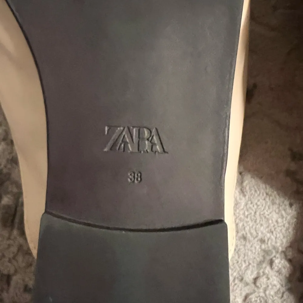 ZARA FLAT MULES - Image 4