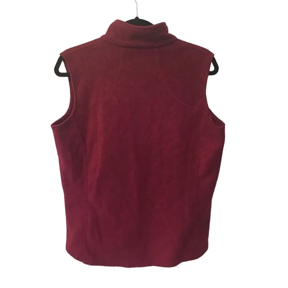 Woolrich fleece vest M Merlot Wine Maroon color zip up, pockets burgundy - Image 2