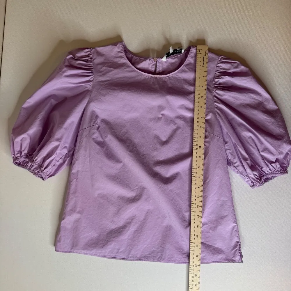 English Factory Puff Sleeve Top Sz XS Statement Lavender‎ Blouse Pastel Preppy - Image 9