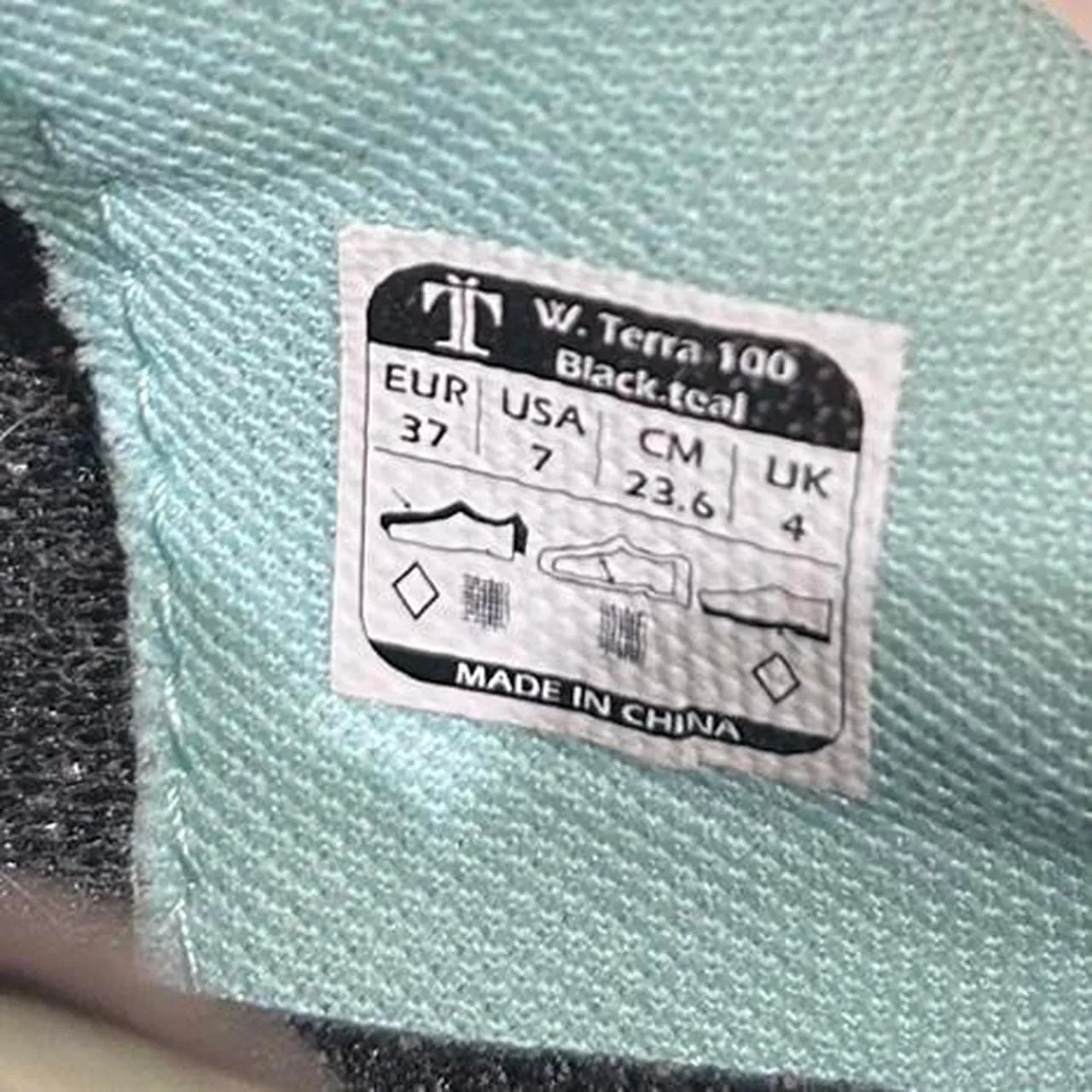 Tommaso Pista 100 SPD & Peloton Shoes for Women Size 7 Black - Image 6