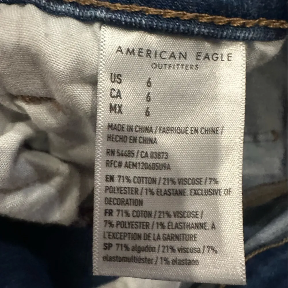 American Eagle Denim Jean Shorts Women's Next Level Stretch Hi Rise Shorty Sz 6 - Image 6