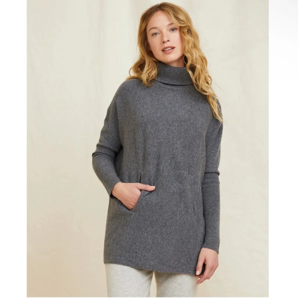 Garnet Hill Oversized Turtleneck Sweater Poncho Style Wool/Cashmere Size M - Image 3