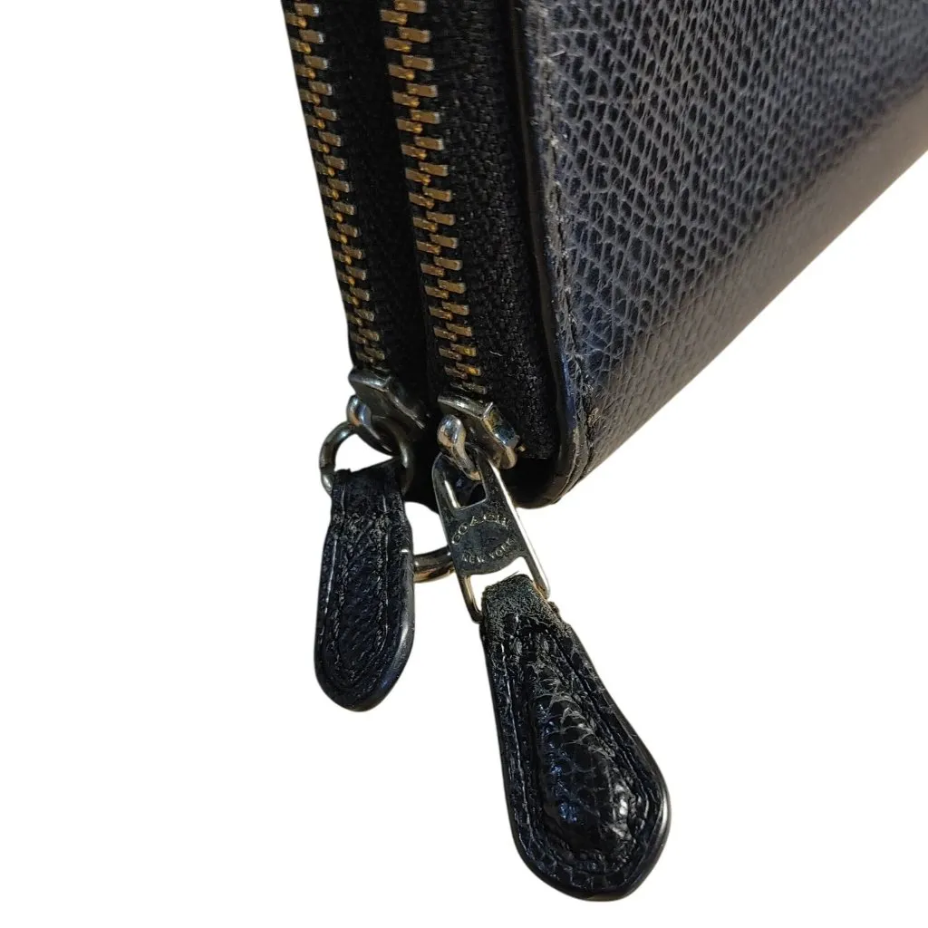 Coach Black Leather Zip Wallet Double Gold Tone Hardware Card Slots ID Window - Image 8