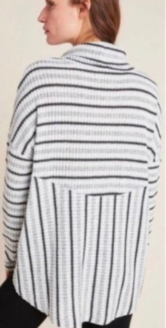 Saturday Sunday Pippa Hacci Turtleneck Sweater Size XS - Image 2