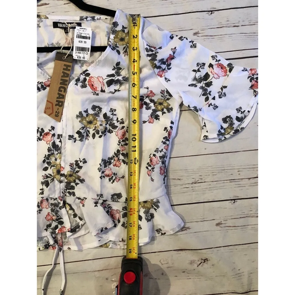 Hanger Floral Blouse Size Large Delicate Girly V Neck Cottage Feminine - Image 6