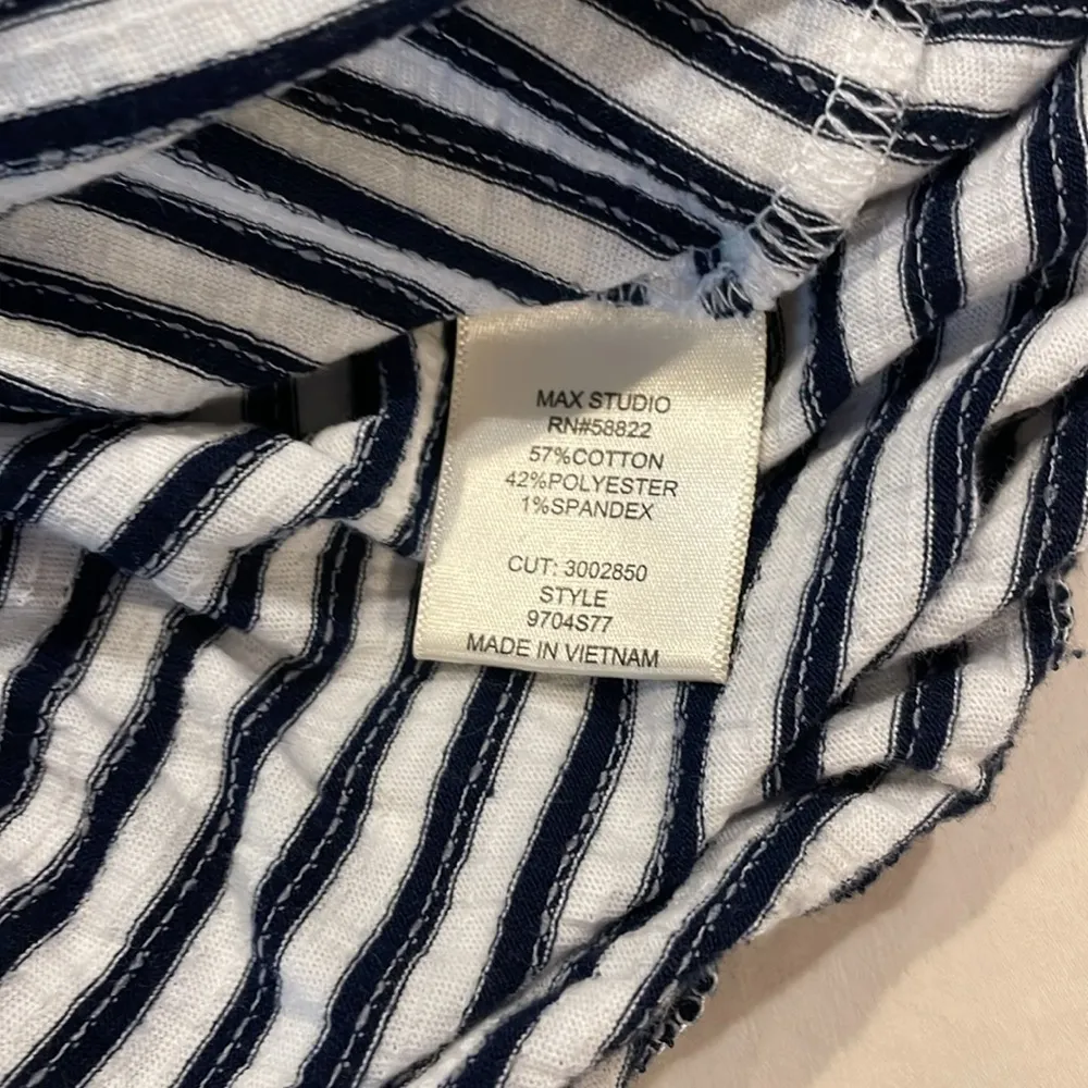 Max Studio Black and White Striped Tank Top Size Medium - Image 4