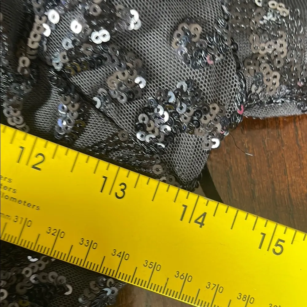 Elegant Black Sequin Evening maxi Dress - Image 10