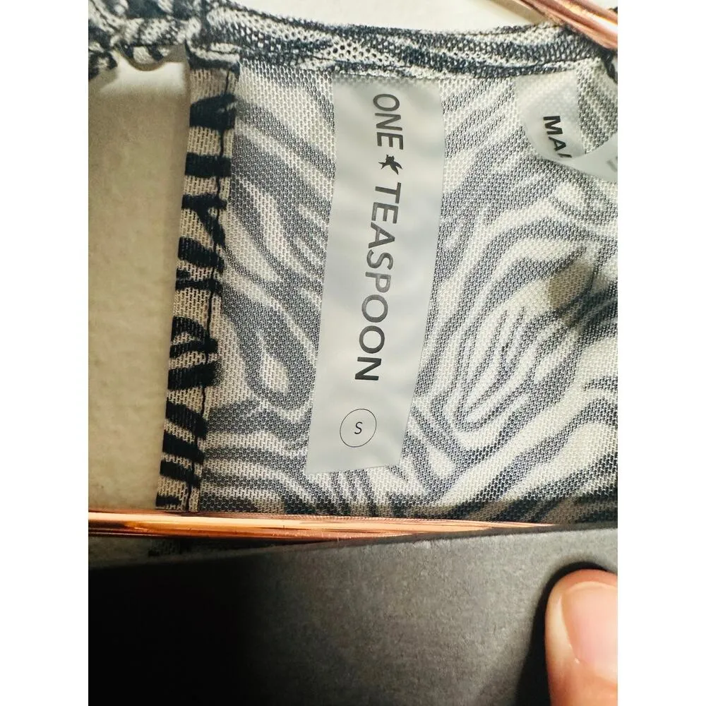 ONE TEASPOON Black White Interfere Ruffle Long Sleeve Party Top NWT Size Small - Image 7