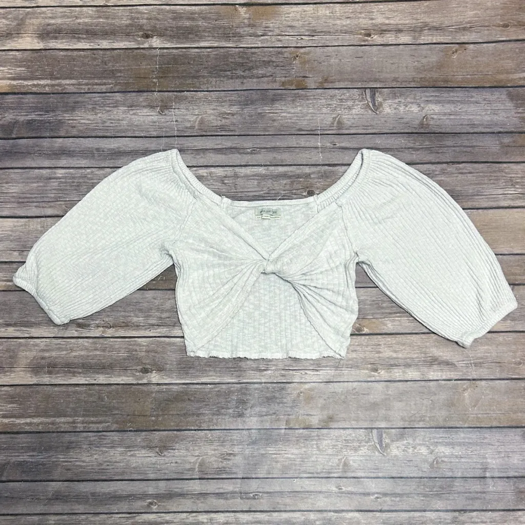 Urban Outfitters Pale Gray Cropped Half Puff Sleeve Ribbed Knit Twist Lena Top - Image 6