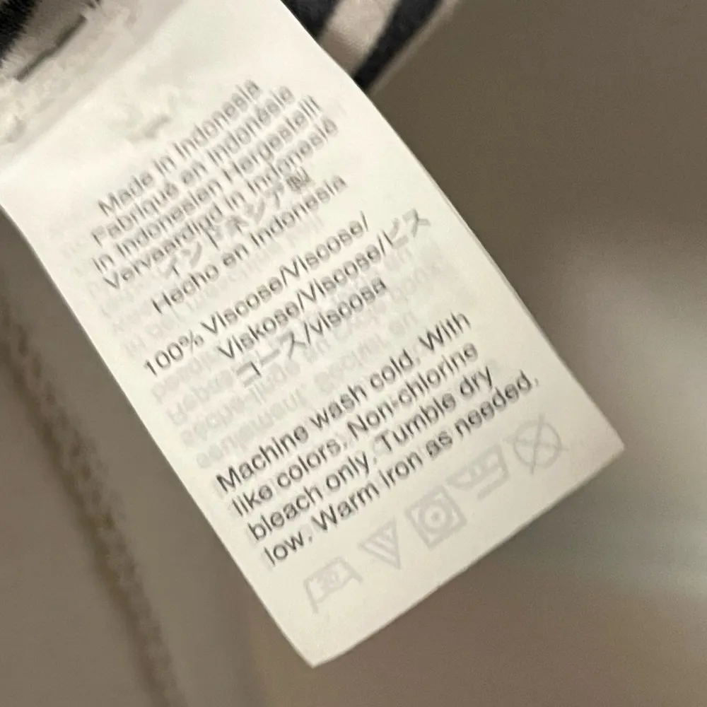 Madewell • Central Shirt in Ballard Stripe in Moonless Night Neat Stripe - Image 3