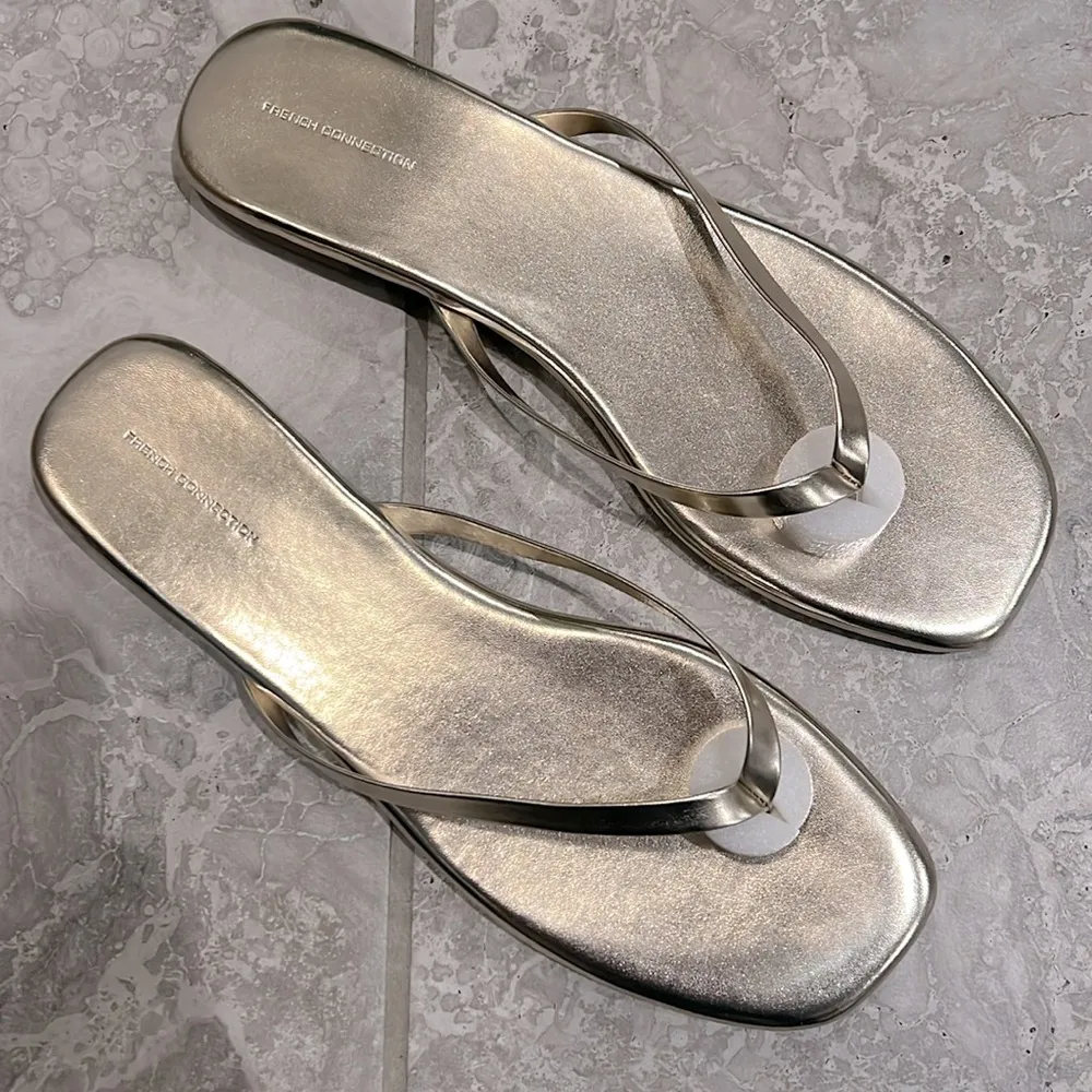 French Connection Morgan Sandals in Rose Gold, Size 11 New in Box - Image 2