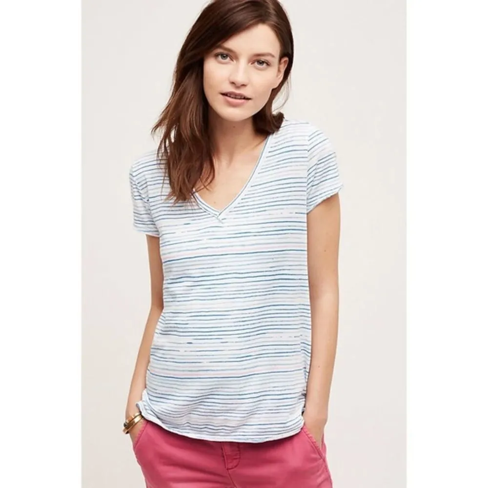 ✨HP✨Tillie V-Neck Tee✨  - Image 2