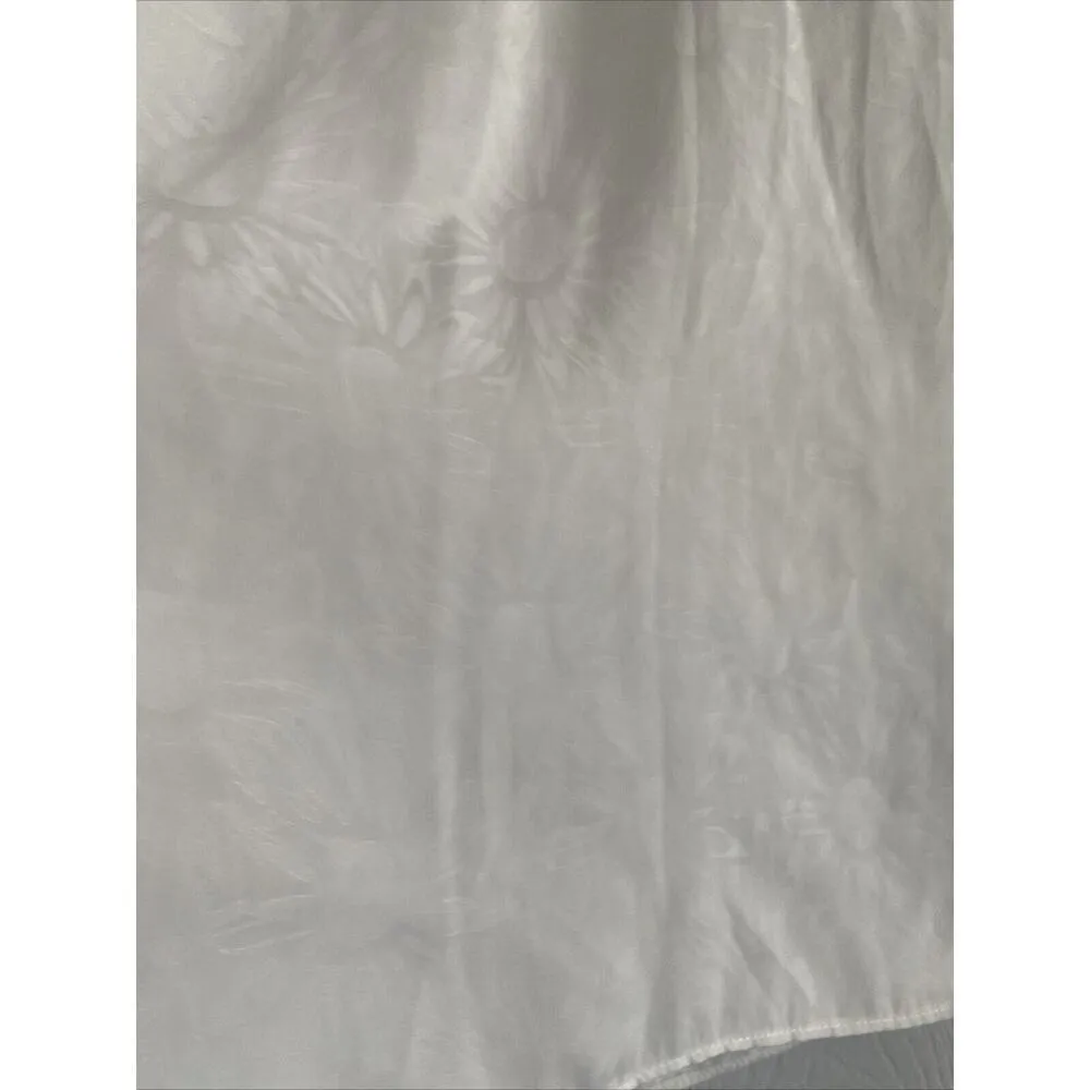 Current Air Women's White Halter Neck Sleeveless Tie Neck Blouse Medium NEW - Image 5