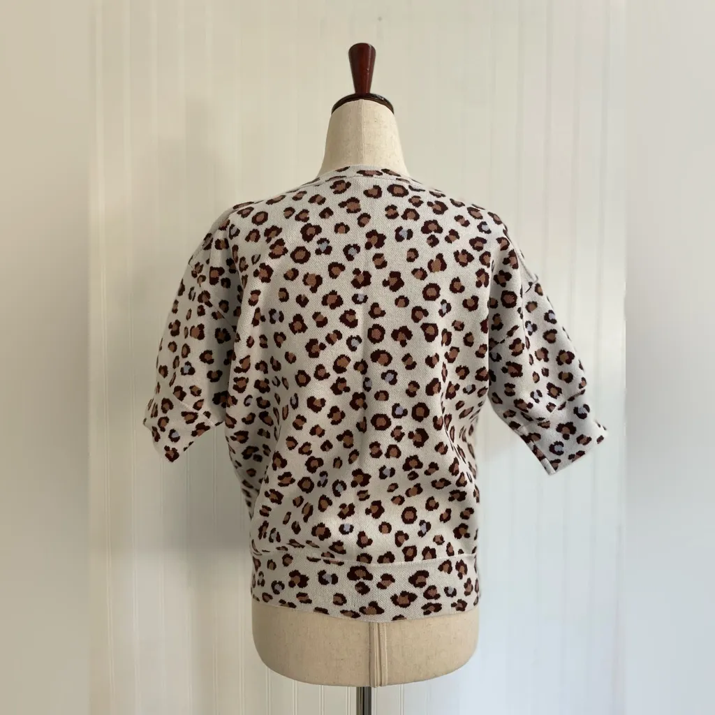 ANN TAYLOR Leopard Print Boatneck Short Sleeve Knit Sweater Size M Petite - Image 6