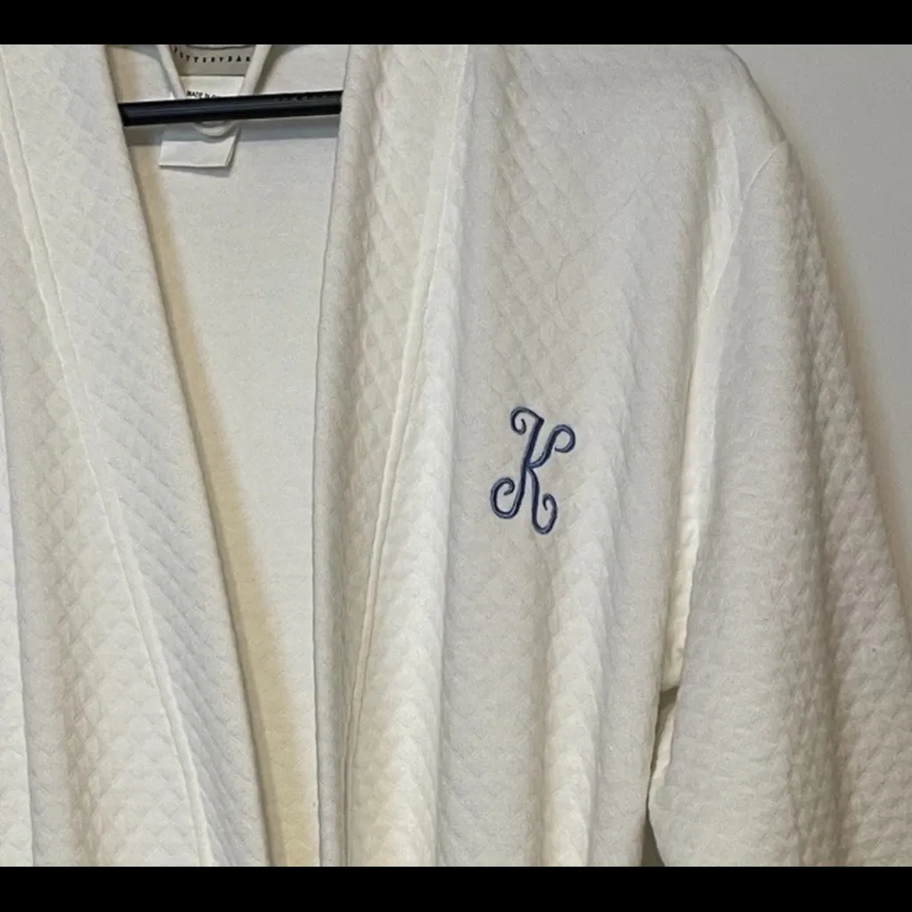 Pottery Barn White Waffle Knit Cotton Robe Monogrammed “K” Size M/L - Image 2