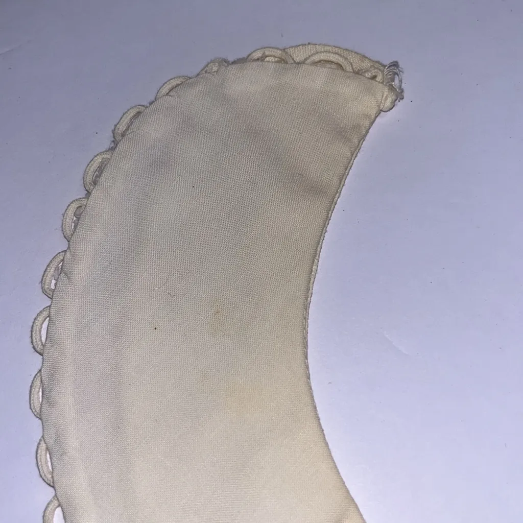 Vintage Storybook Collar Tucker by Fran & Lou Cream Scalloped Collar Twee - Image 3