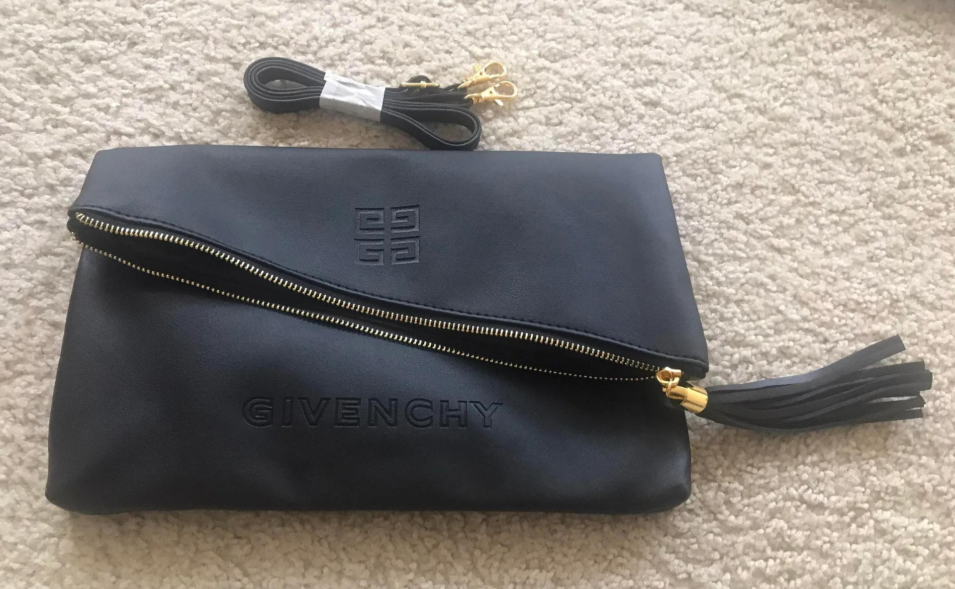 Givenchy Envolepe Leather Bag - Image 7