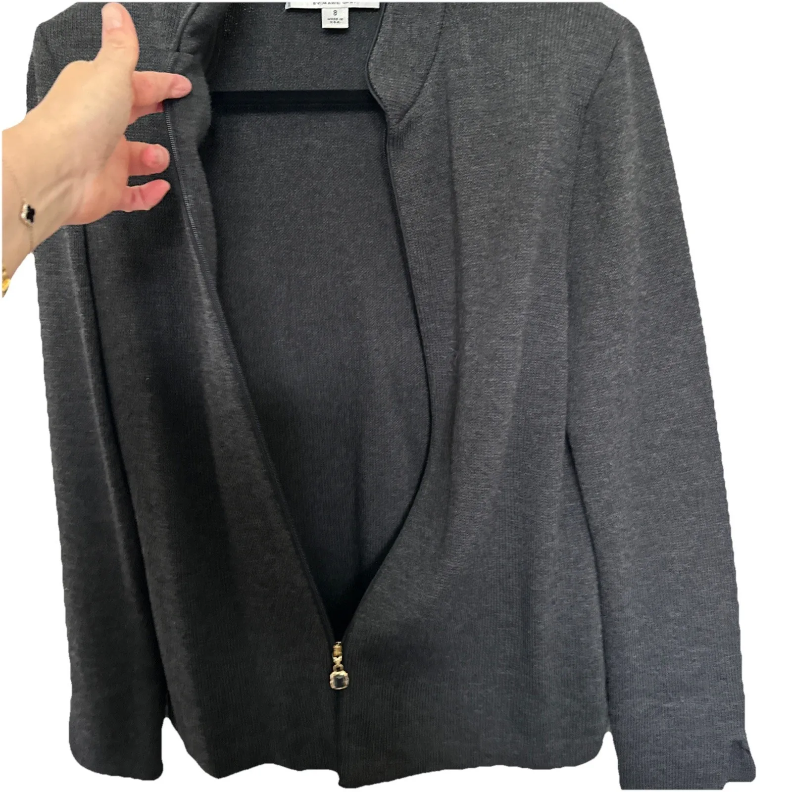 St John Collection 1pc sz 8 Graphite Gray Santana Knit Jacket 80% Wool20% Rayon. - Image 5