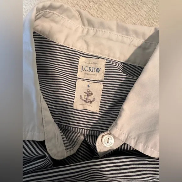 J Crew women’s button up - Image 2
