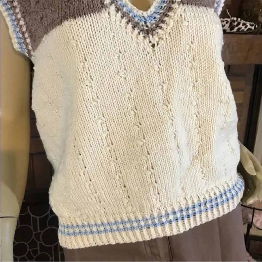 VINTAGE 1980'S BROWN, CREAM & BLUE SLEEVELESS V NECK SWEATER VEST (L) Brown Size L - Image 9
