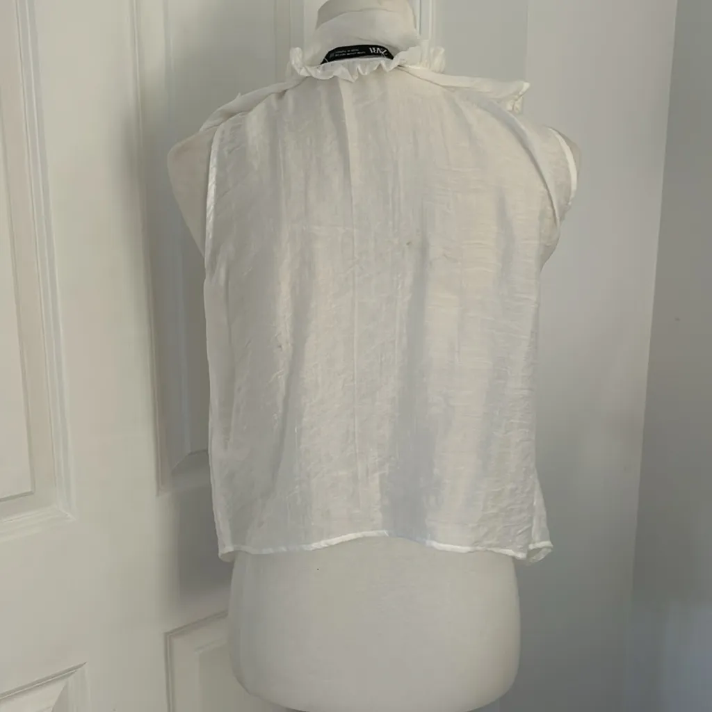 Zara White Ruffle Sleeveless Blouse - Image 3